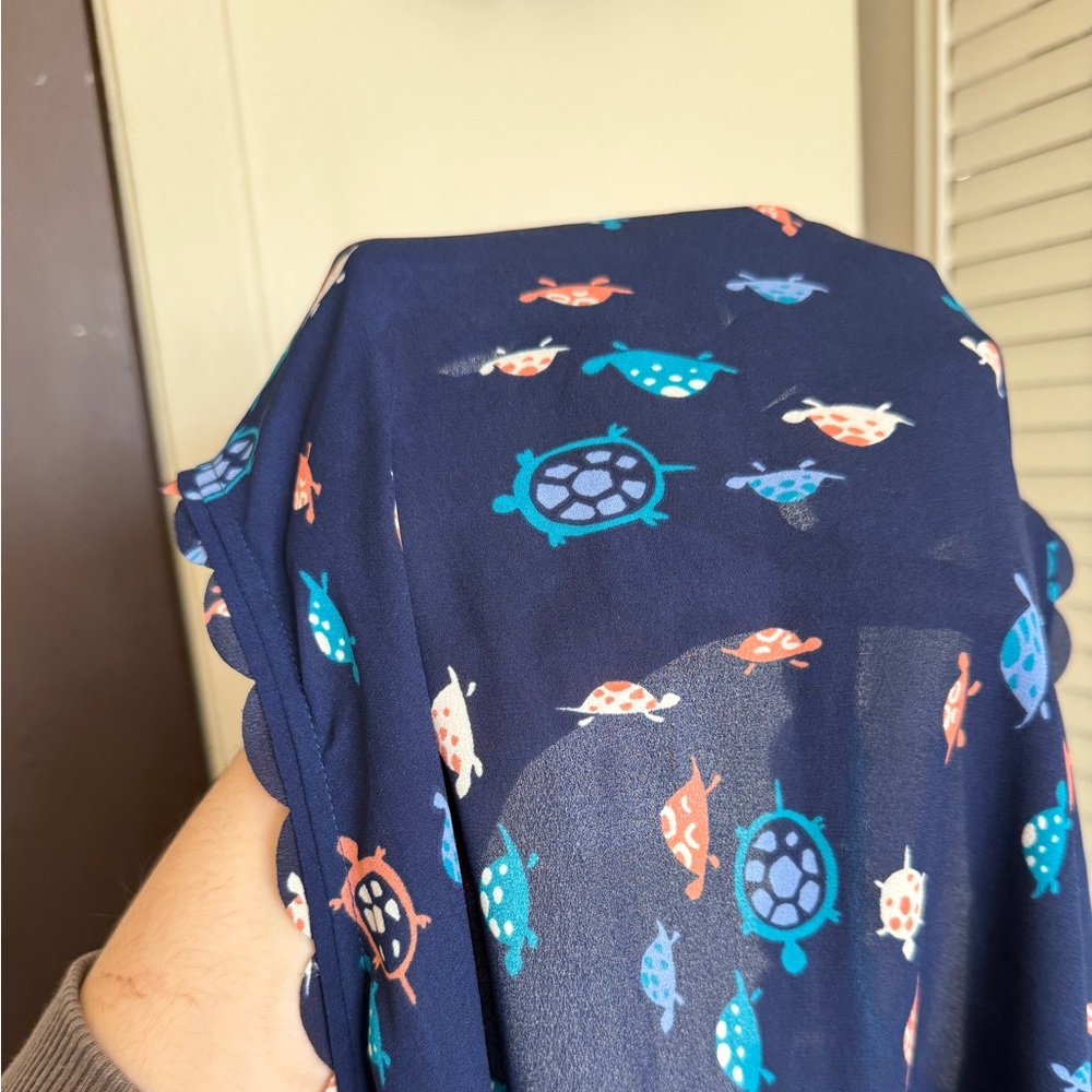 Anthropologie Maeve Navy Turtle Print Scalloped V-Neck Sleeveless Top Size 6 - Picture 7 of 8